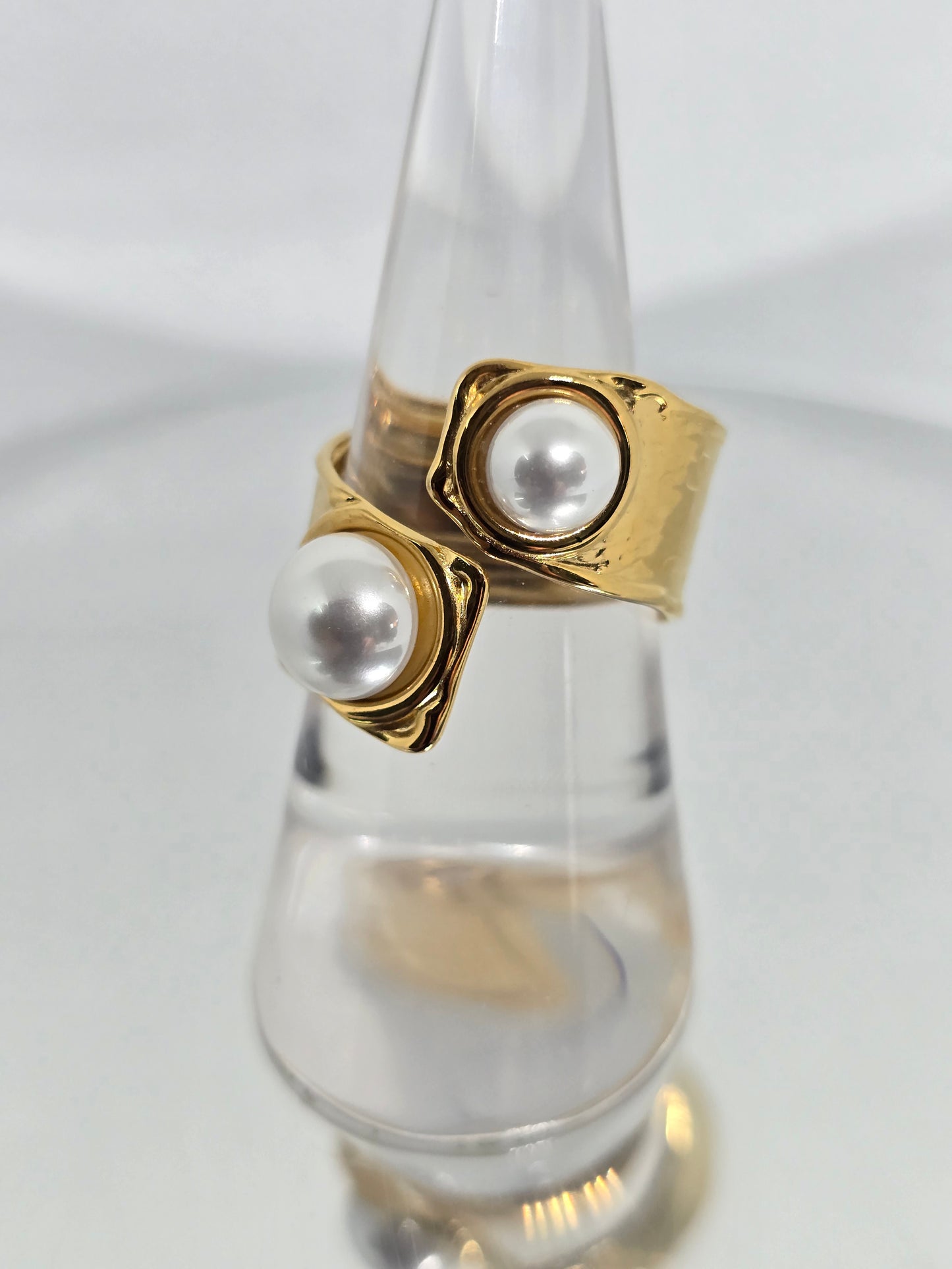 Two pearls gold ring - By Bianci