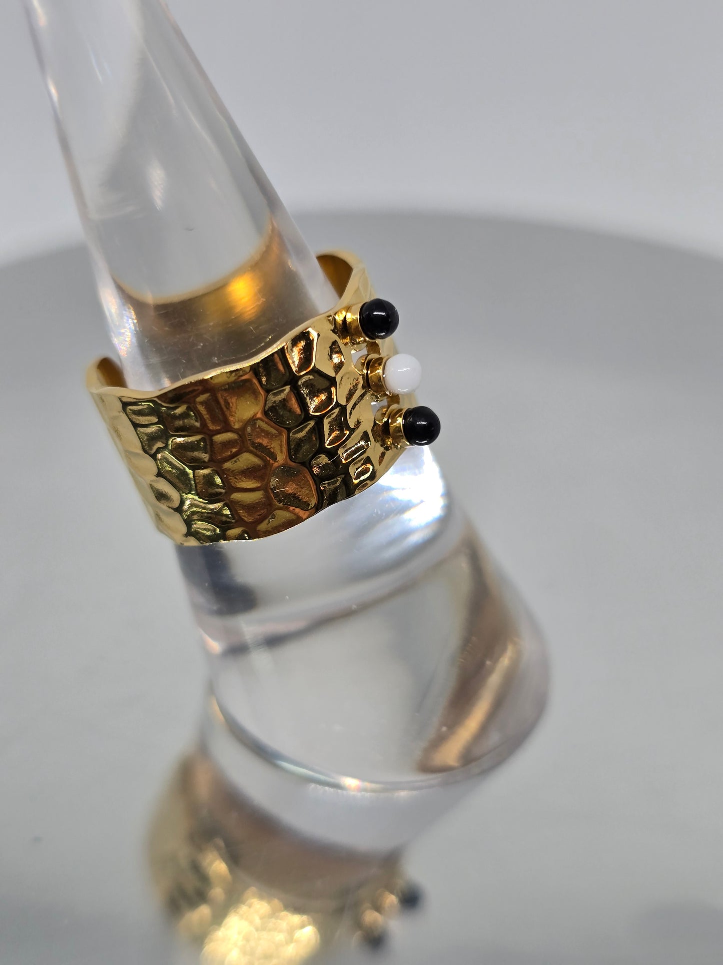 Black and white stones gold ring - By Bianci