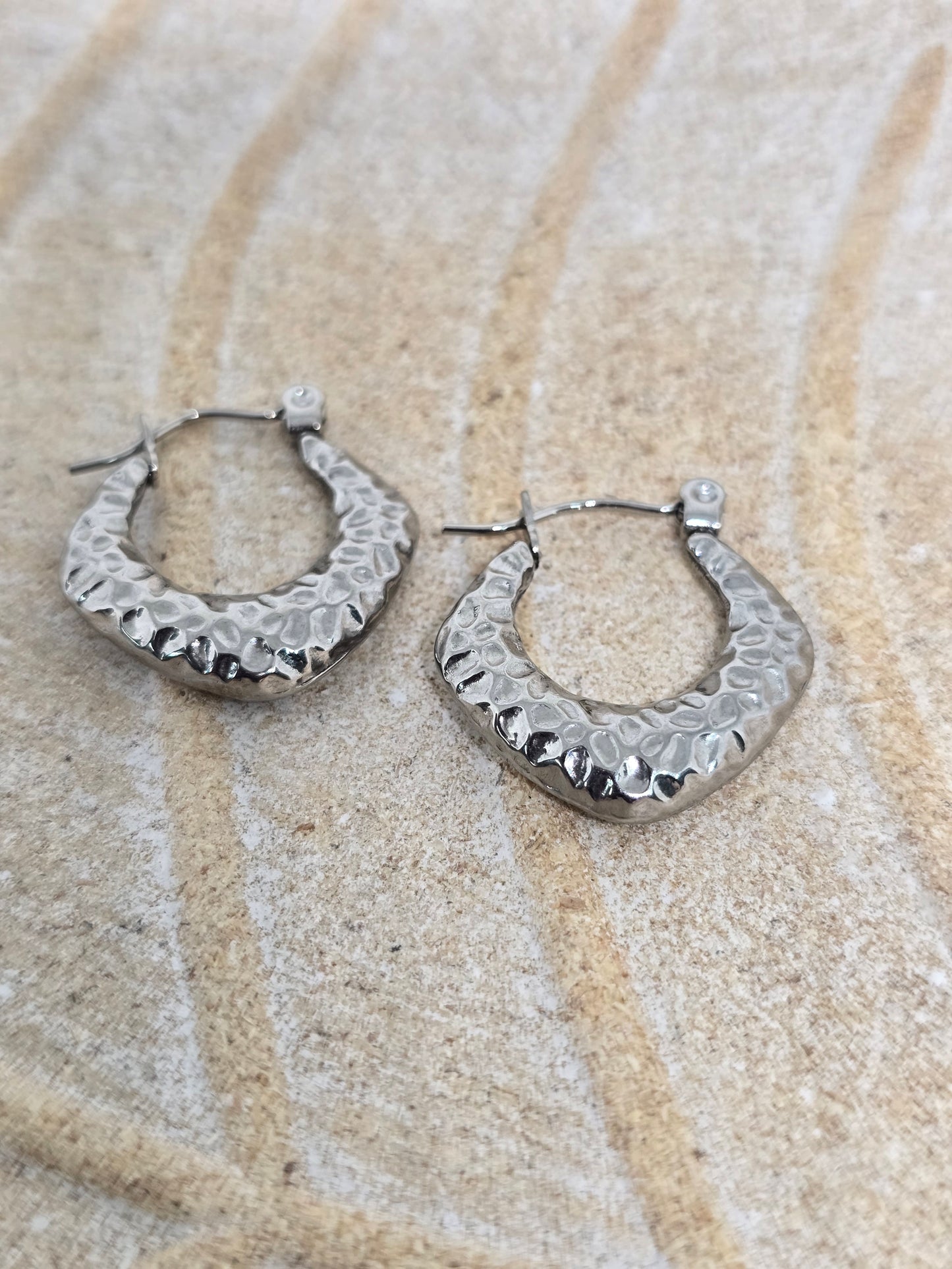 Elegant silver earrings - By Bianci
