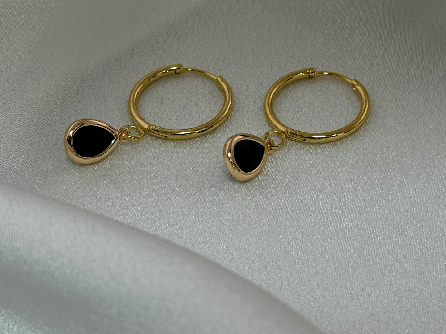 Black drops- By Bianci