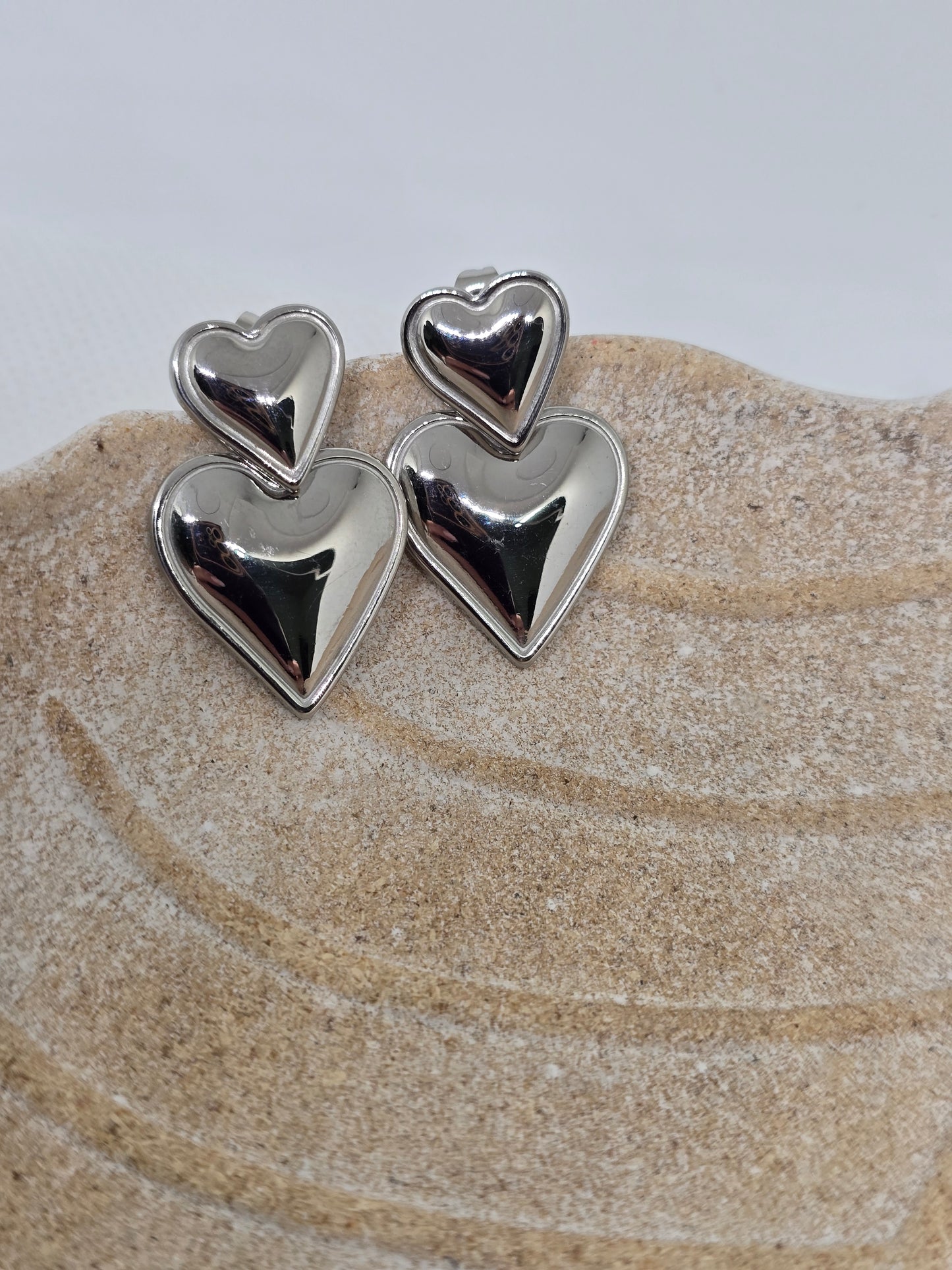 Hearts earrings- By Bianci