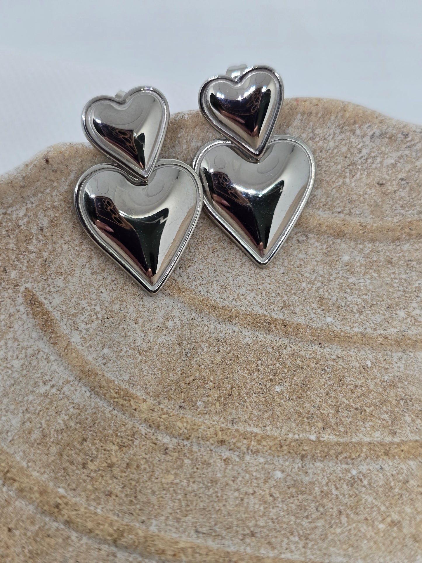 Hearts earrings- By Bianci