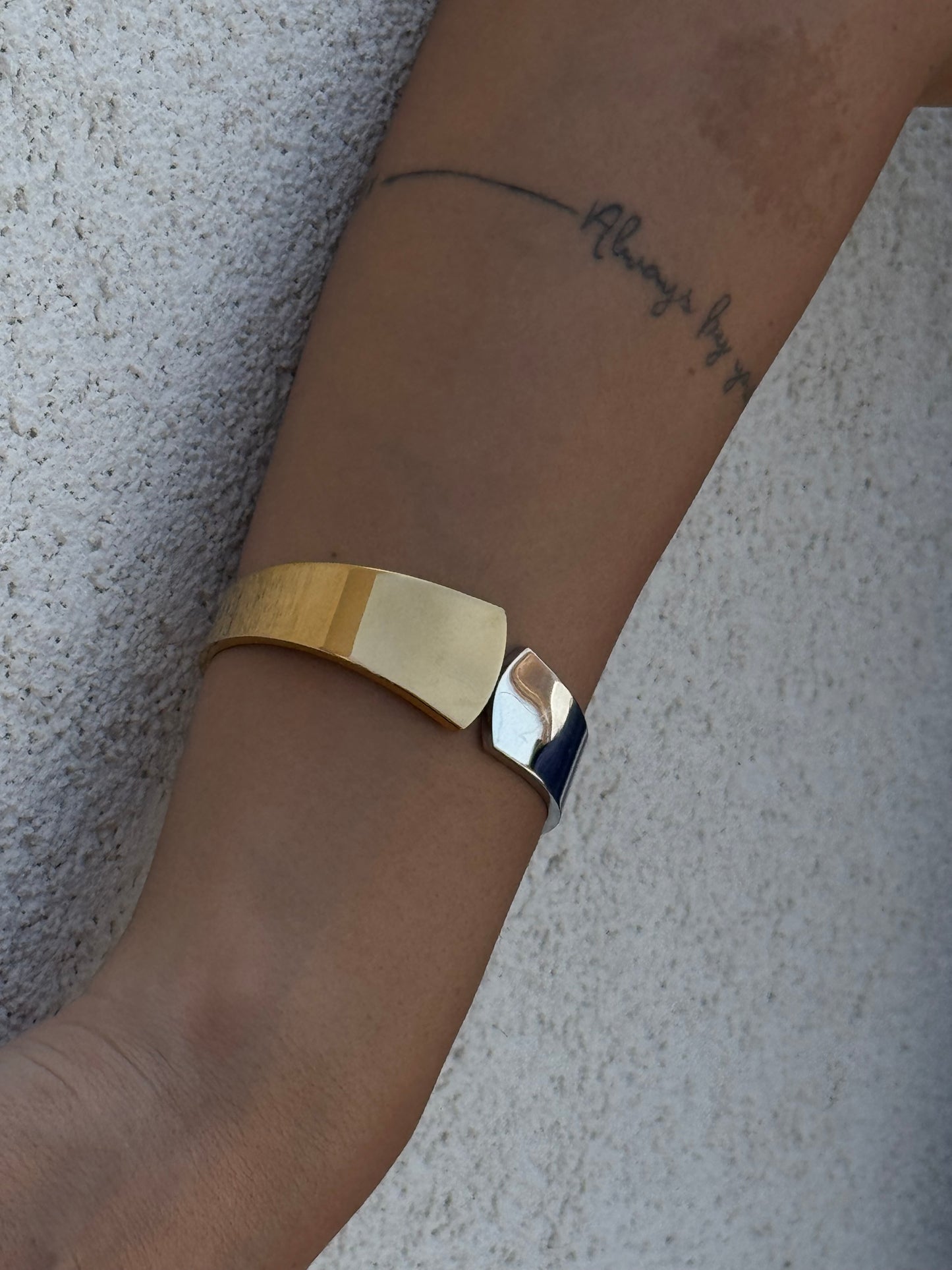 Mixed color bracelet- By Bianci