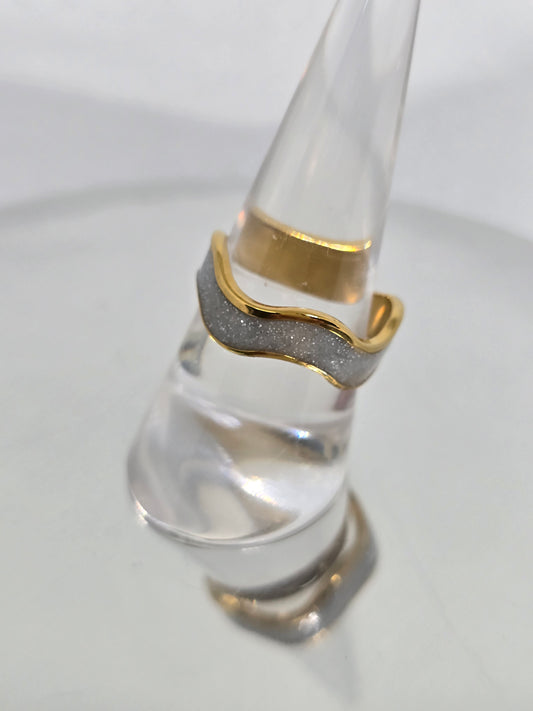 White glittery gold waves ring - By Bianci