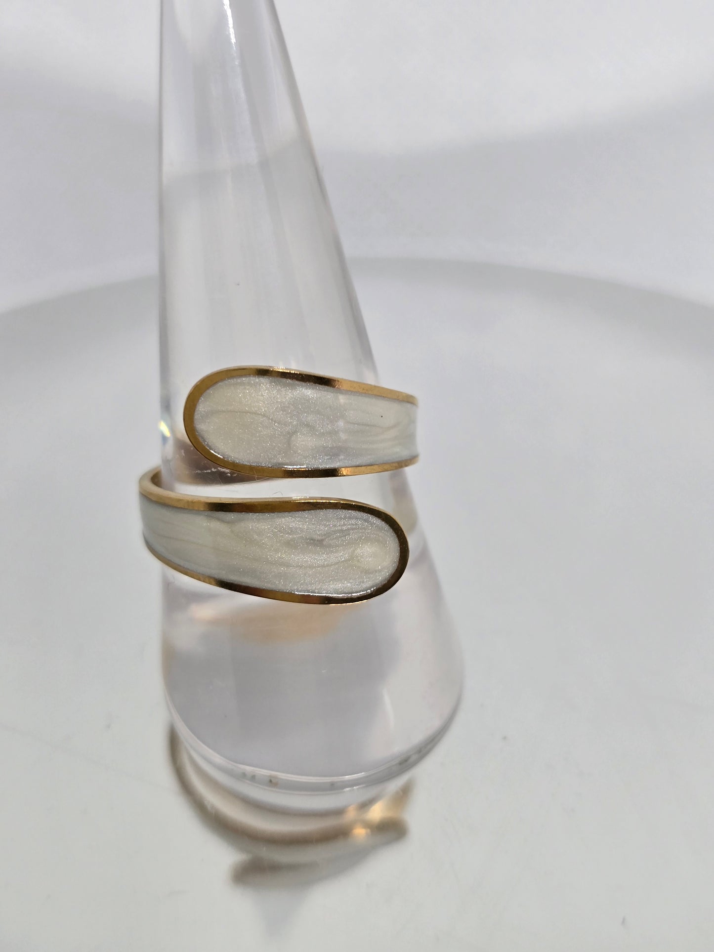 Finger hung in White and Gold ring - By Bianci
