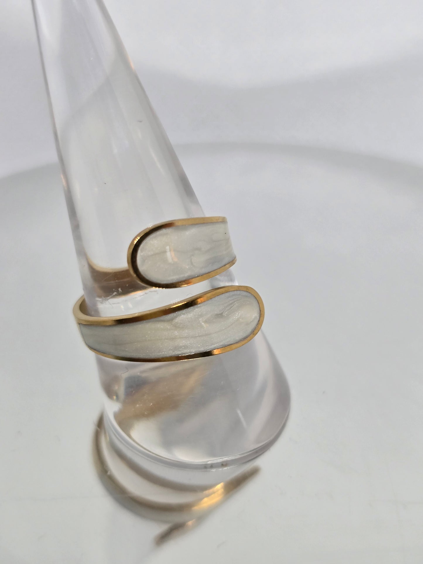 Finger hung in White and Gold ring - By Bianci