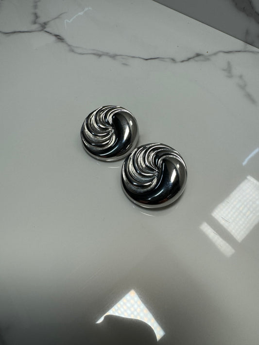 Silver coloured circle earrings- By Bianci