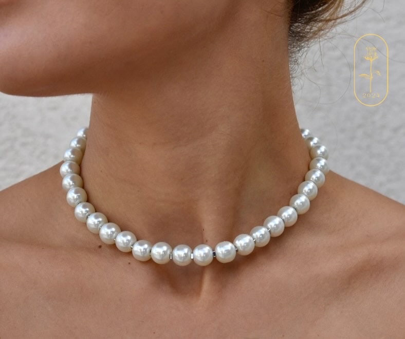 Snow Pearls Necklace - By Bianci