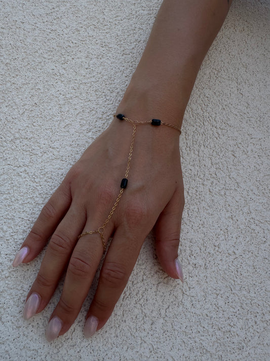 Harness bracelet in black - By Bianci