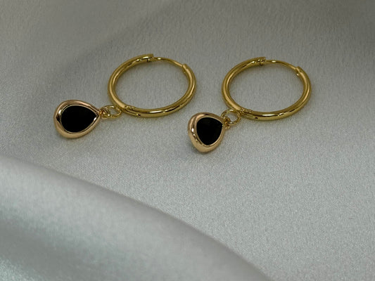 Black drops- By Bianci