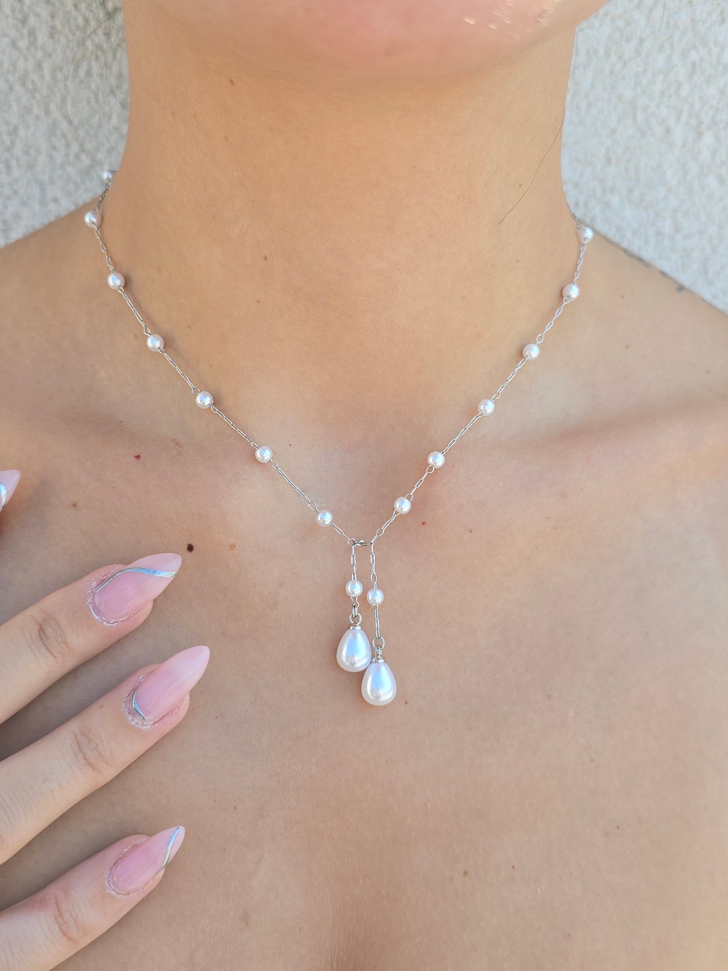 Pearls on Silver necklace - By Bianci