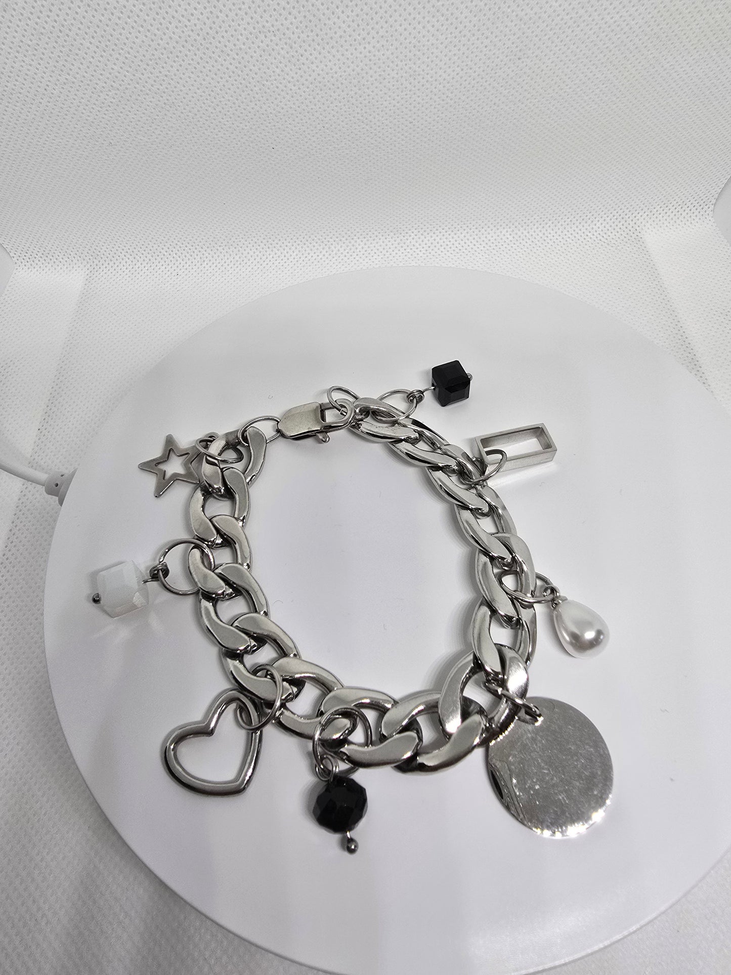 Charm Silver heart with black and white details - By Bianci